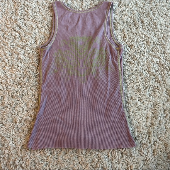 Tank - Picture 2 of 3